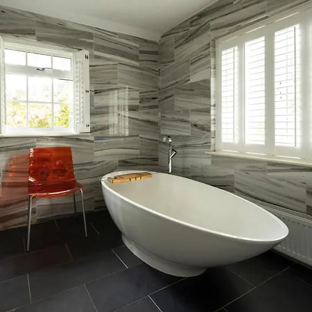 Bay Hotel, Looe ホテル 4*